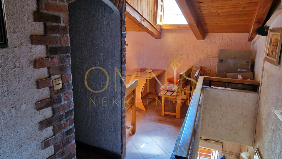 Commercial Property, 82 m2, For Sale, Rab