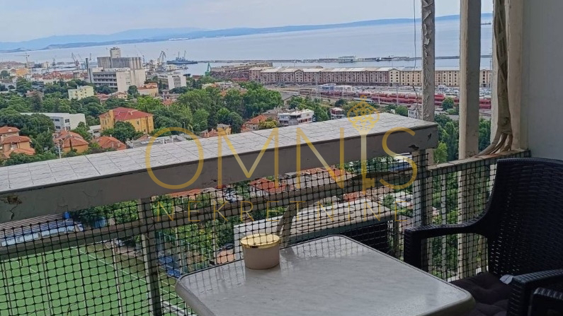 Podmurvice -1S+DB, balkon s pogledom na more, najam!