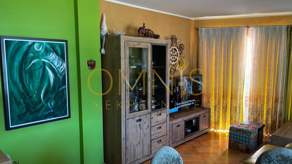 RIJEKA – SRDOČI, duplex apartment 86 m² with balcony and parking space