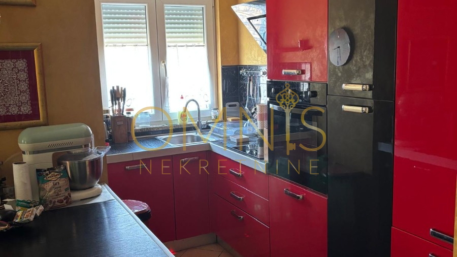 RIJEKA – SRDOČI, duplex apartment 86 m² with balcony and parking space