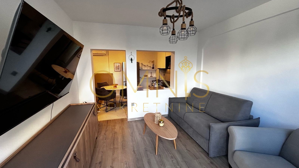 PRODAJE SE – SAMOSTOJEĆA KUĆA U ŠILU (OTOK KRK) – POTPUNO RENOVIRANA I UDALJENA SAMO 5 MINUTA OD PLAŽE