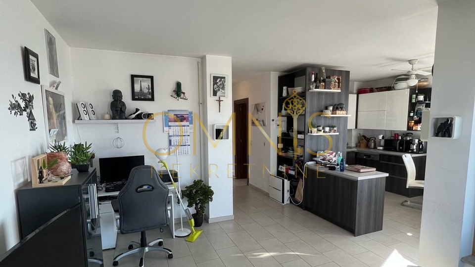 Apartment with garage 84m2 for sale – Srdoči, Rijeka