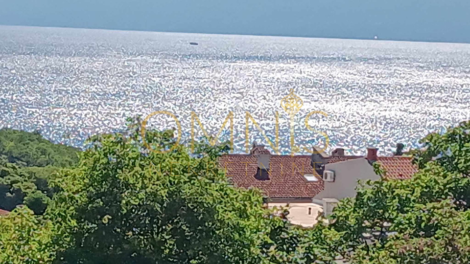 Kostrena - 2 bedrooms + living room with kitchen and dining area, 86 m2, terrace, for rent!