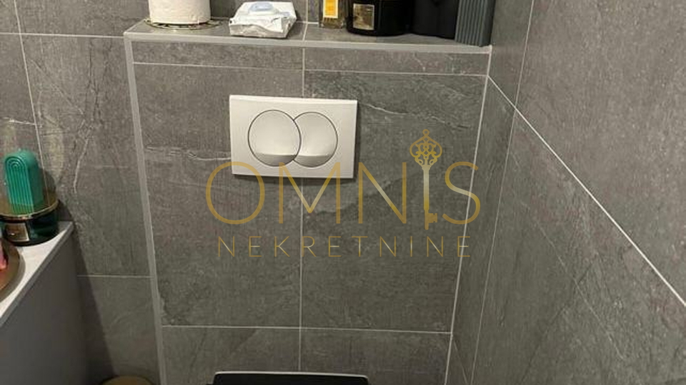 Rešetari, novogradnja, 1S+DB – potpuno namješten!