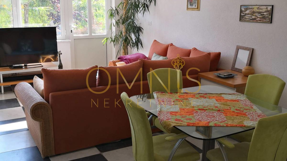 Samostojeća kuća na Kastvu – uređena, prostrana i idealna za obiteljski život ili turizam