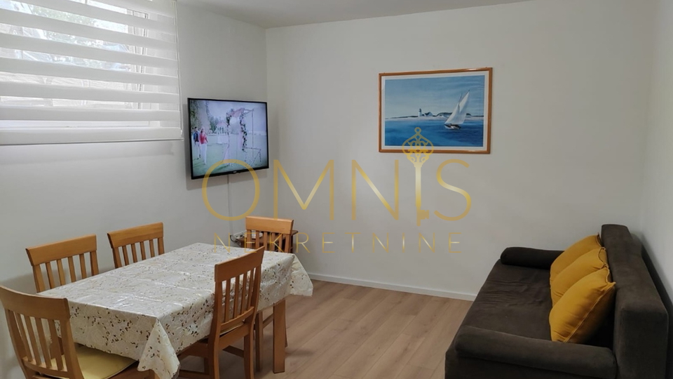 Krk, Malinska 2 APARTMENTS - 1 bedroom + living room, close to the beaches, for sale!
