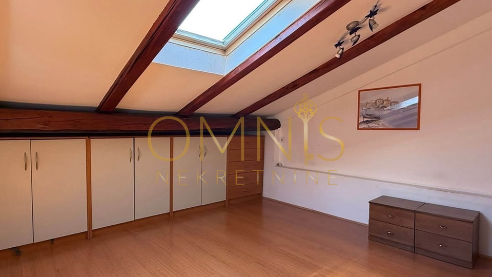 Rijeka, Zamet - 2 bedrooms + dining room, apartment 100m2, attic, for sale!