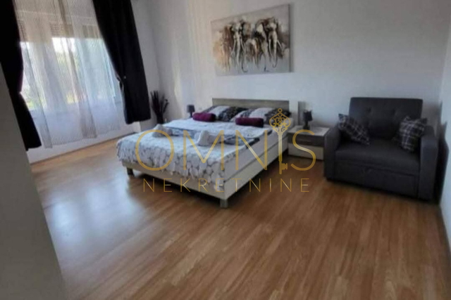 Belveder -1S+DB, 70m2, balkon, najam!