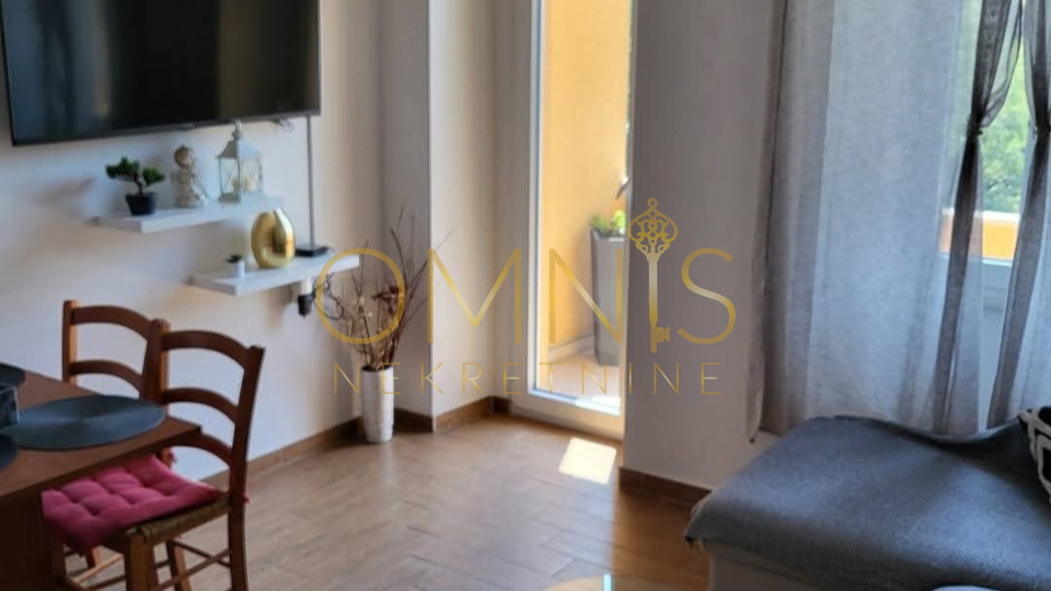 Belveder -1S+DB, 70m2, balkon, najam!