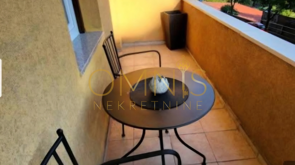 Belveder -1S+DB, 70m2, balkon, najam!