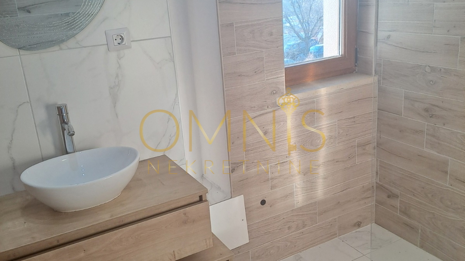 Škrljevo - Moderan, dvoetažni stan od 100 m²