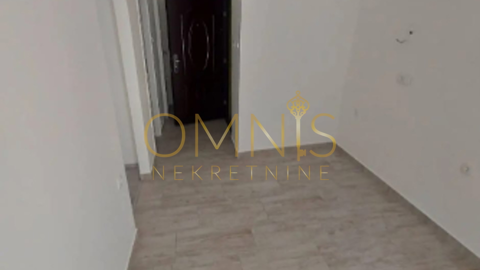 Rijeka,Centar-poslovni prostor,23m2,najam!