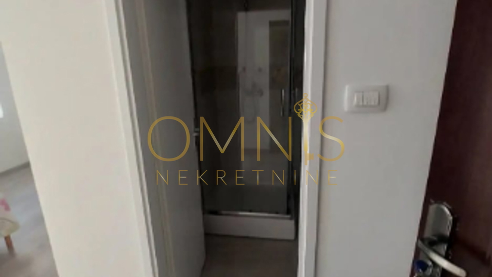 Rijeka,Centar-poslovni prostor,23m2,najam!