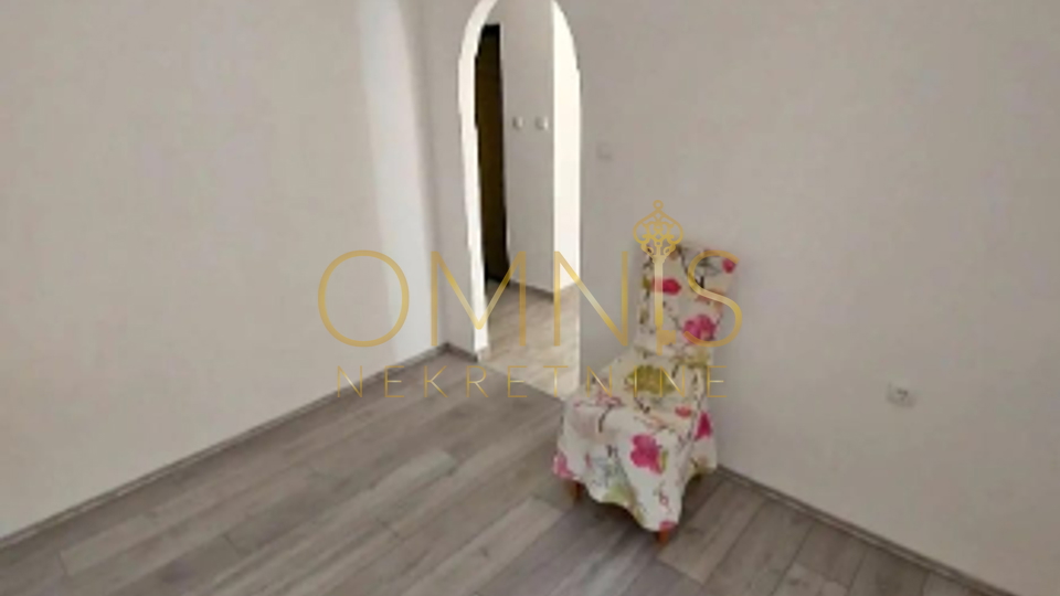 Rijeka,Centar-poslovni prostor,23m2,najam!