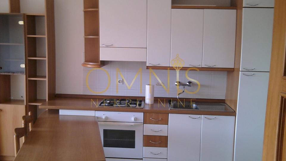 Rijeka, Srdoči -1S+DB, balkon, prodaja!