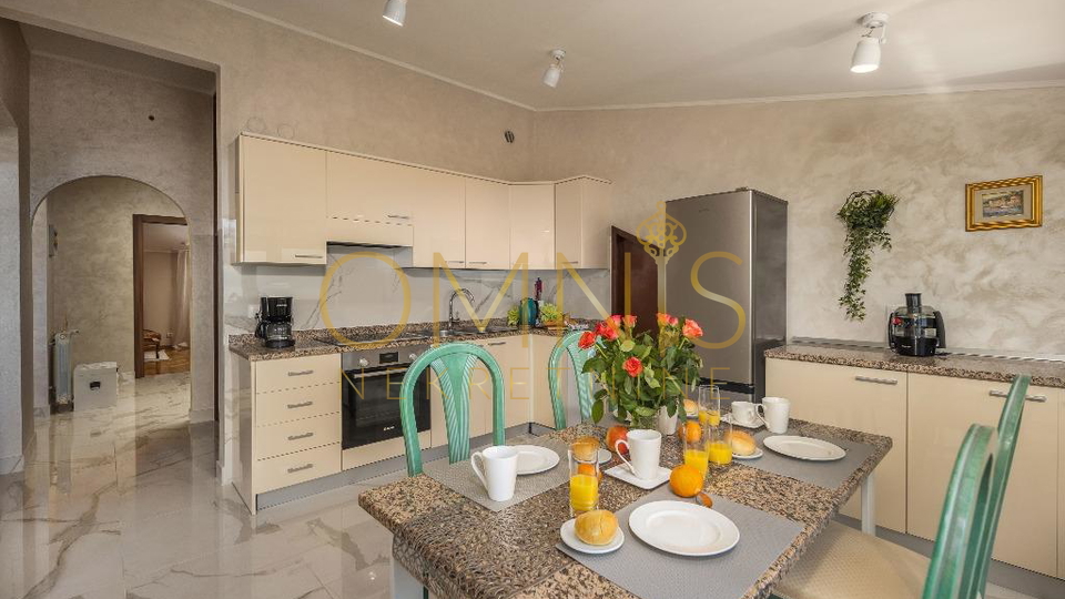 Apartment, 130 m2, For Rent, Opatija - Ičići