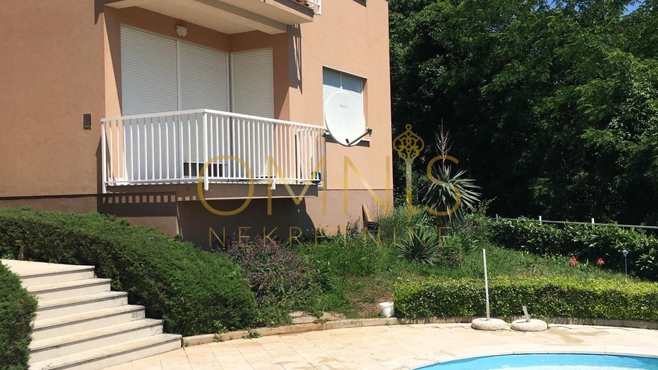 Prostran stan, 100m2, Ika