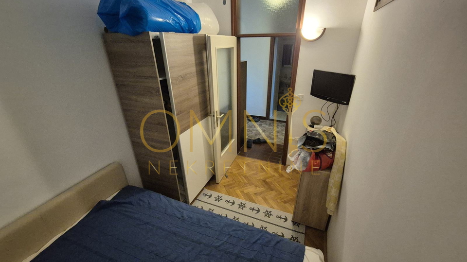 Stan Jadranovo, 43 m², 250 m od mora