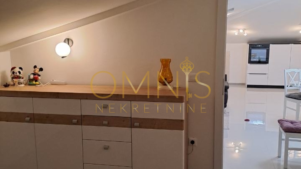 Apartment, 95 m2, For Rent, Labin
