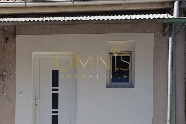 Pehlin - Potpuno namješten i nedavno renoviran stan