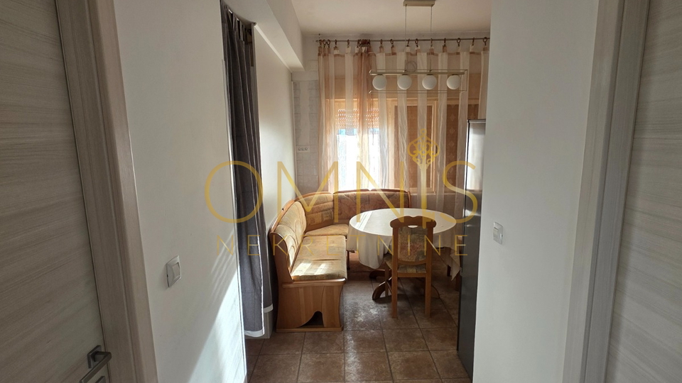 Pehlin - Potpuno namješten i nedavno renoviran stan