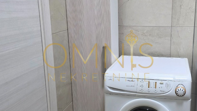 Pehlin - Potpuno namješten i nedavno renoviran stan