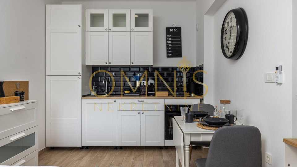 Completely renovated apartment with parking for sale – Rijeka, Potok