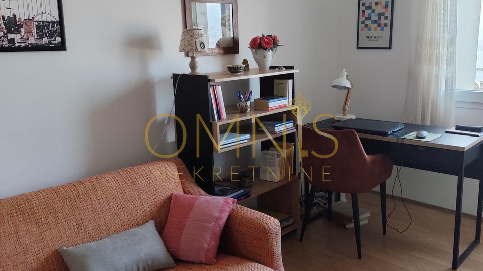 RIJEKA – BELVEDER, 1 bedroom + dining room, 58 m², panoramic view, loggia