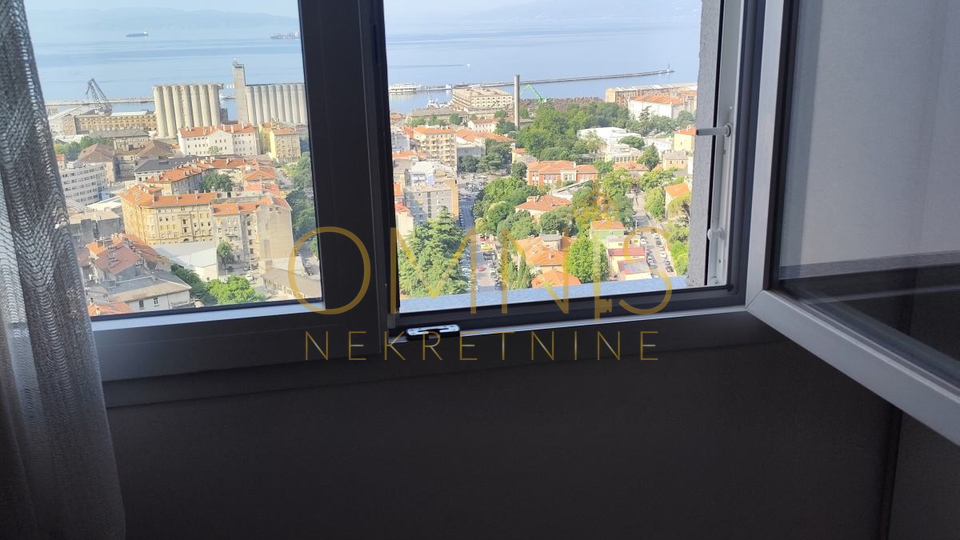 RIJEKA – BELVEDER, 1 bedroom + dining room, 58 m², panoramic view, loggia