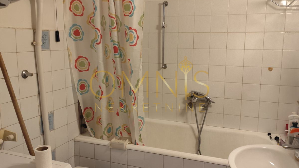 RIJEKA – BELVEDER, 1 bedroom + dining room, 58 m², panoramic view, loggia