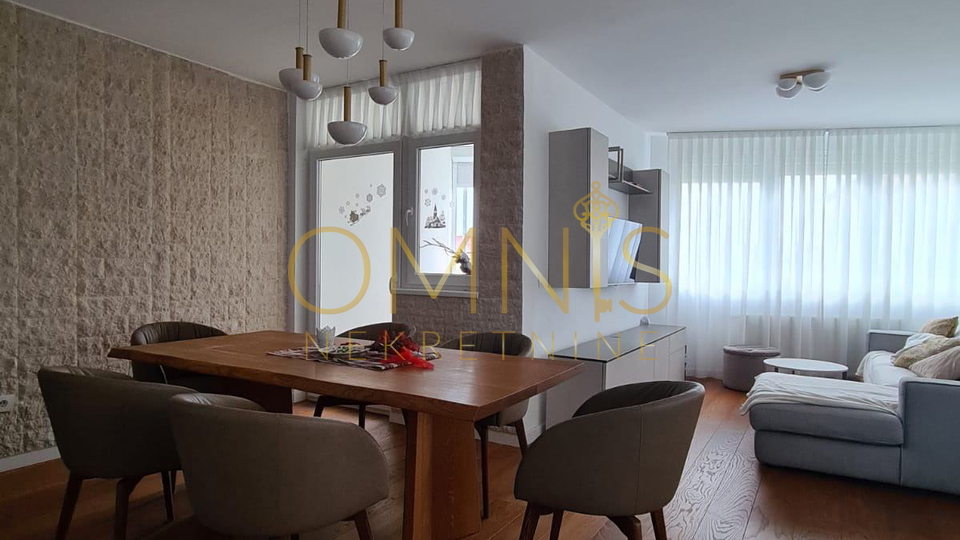 Rijeka, Donja Drenova – moderan trosobni stan 79 m² s lođom