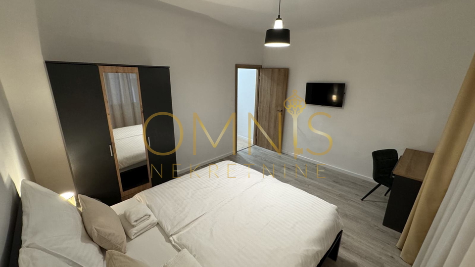 Prodaja: Dva potpuno uređena apartmana u centru Rijeke, Korzo – 82 m²