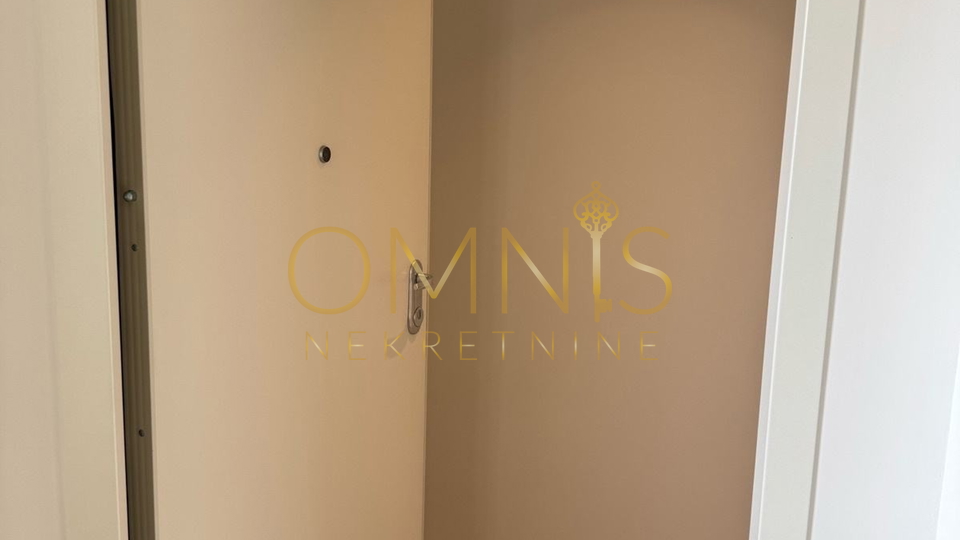 TROSOBNI STAN - VOJAK, 97 m² (PRODAJA)