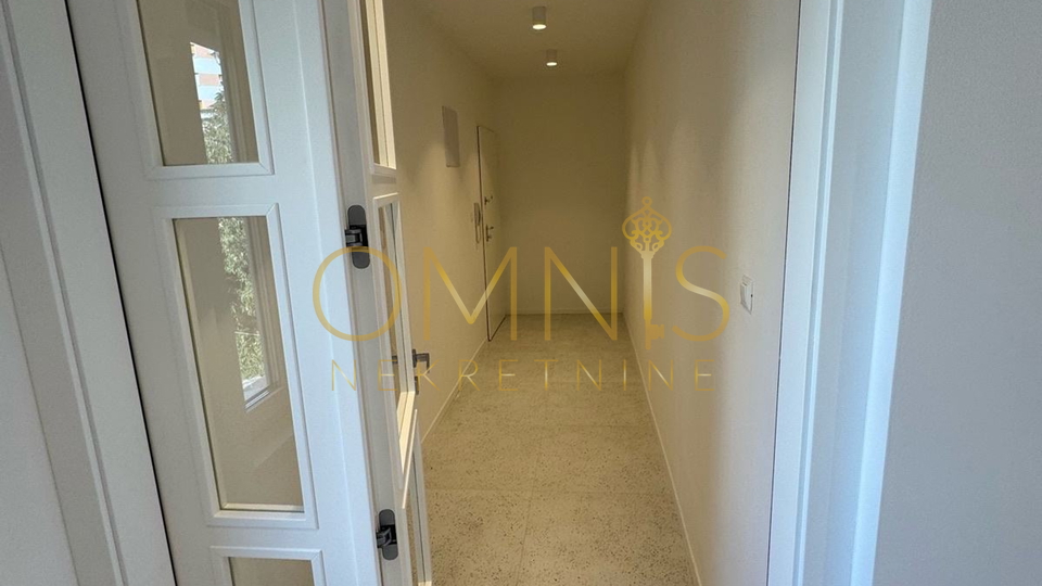 TROSOBNI STAN - VOJAK, 97 m² (PRODAJA)