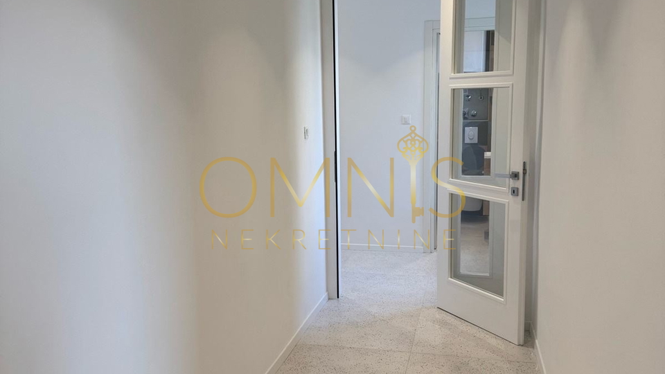 TROSOBNI STAN - VOJAK, 97 m² (PRODAJA)