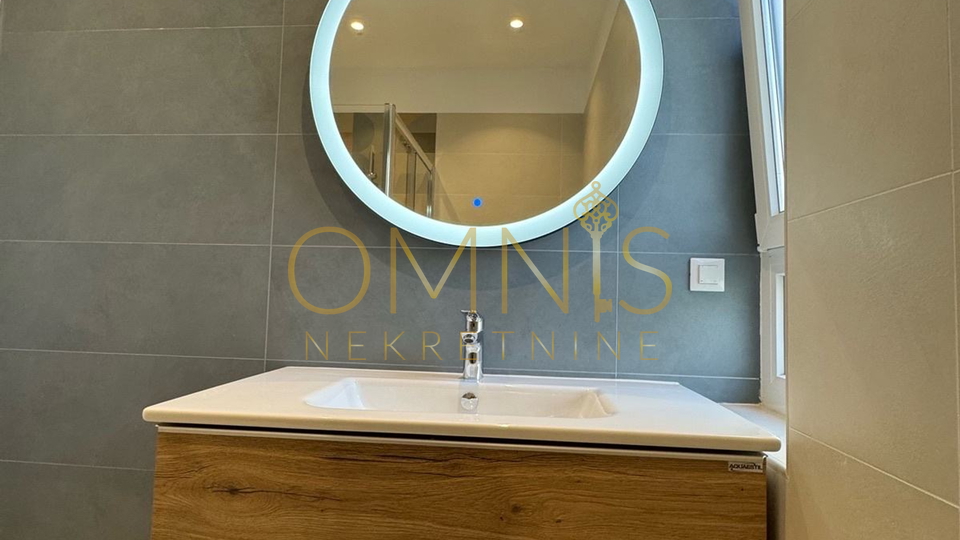 TROSOBNI STAN - VOJAK, 97 m² (PRODAJA)