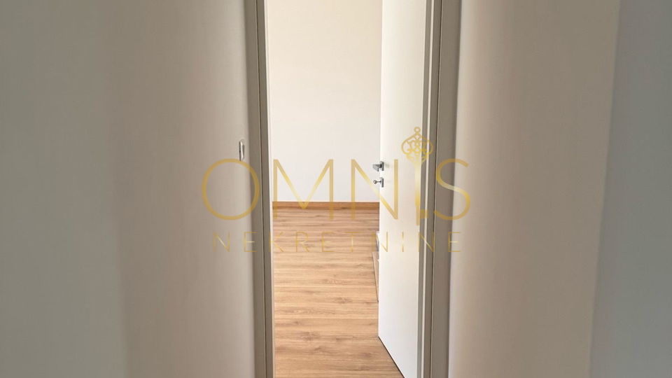 TROSOBNI STAN - VOJAK, 97 m² (PRODAJA)