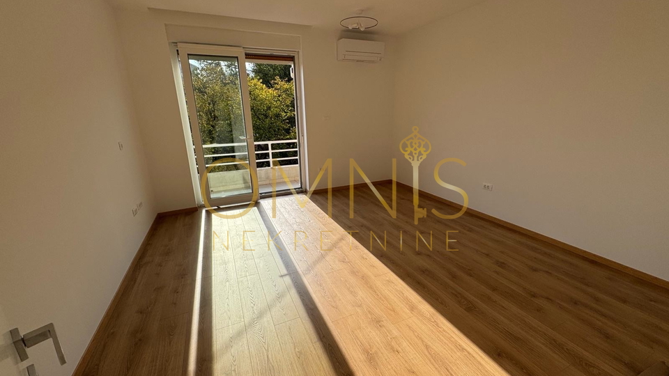 TROSOBNI STAN - VOJAK, 97 m² (PRODAJA)