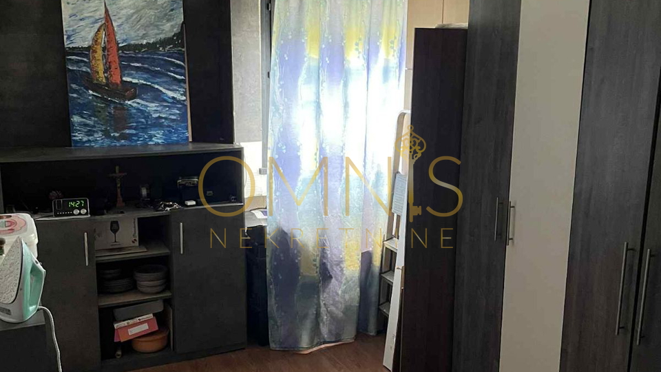 RIJEKA – TROSOBONI STAN + DB, 65m² – POGLED NA MORE