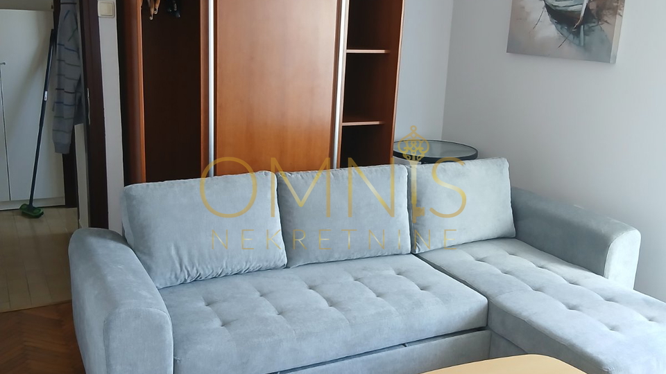 Novo Krnjevo - Iznajmljuje se ugodna i potpuno namještena garsonijera površine 32 m²