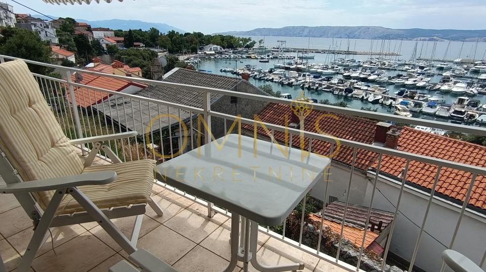 Novi Vinodolski – 30 m from the sea, unique view!