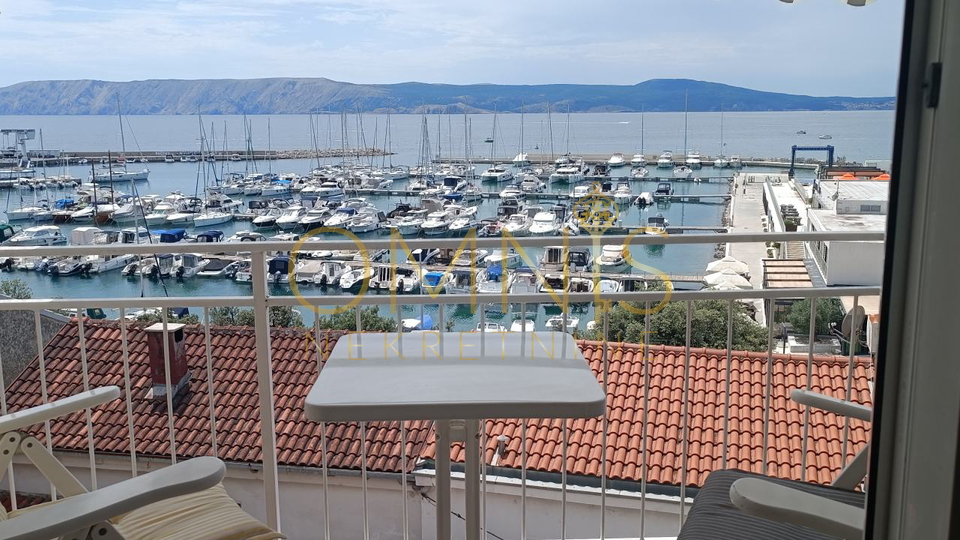 Novi Vinodolski – 30 m from the sea, unique view!