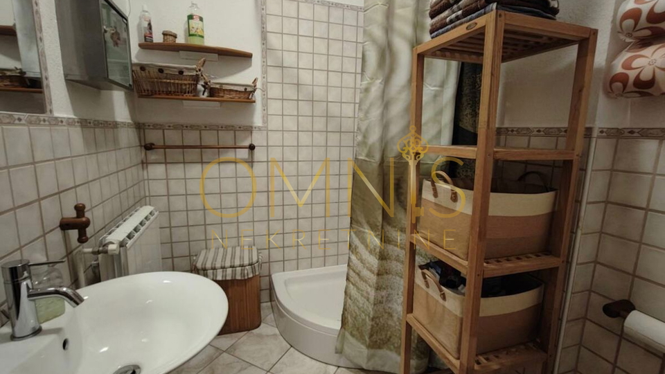 Kostrena – Vila s bazenom i panoramskim pogledom na more