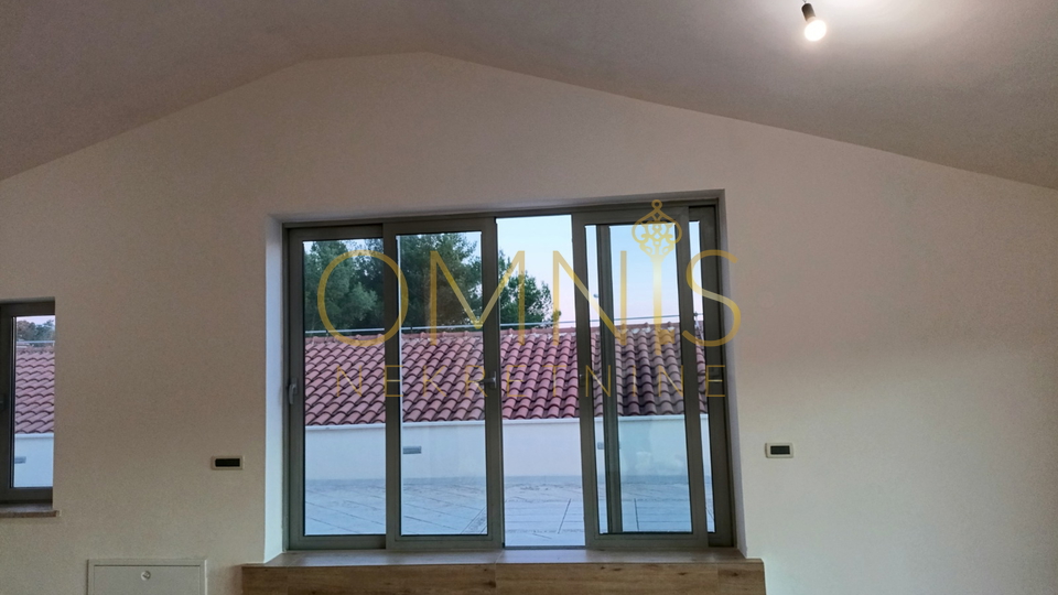 Prostran stan s predivnim pogledom – Martinkovac, 143 m²