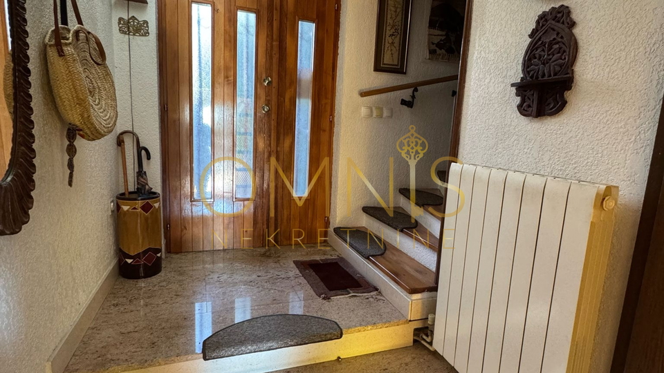 Kuća s Predivnim Pogledom na More - Kostrena, PRILIKA!