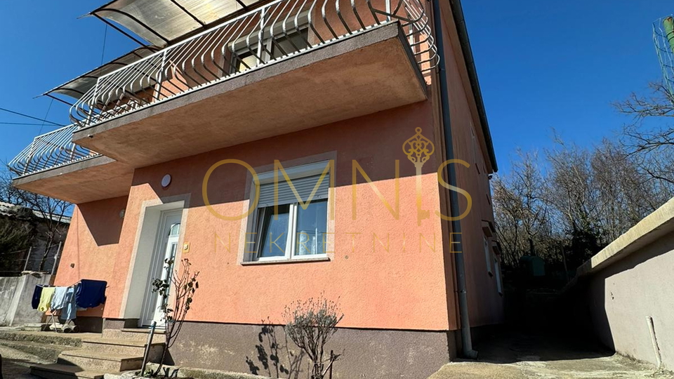 OPPORTUNITY! TWO HOUSES FOR SALE – IDEAL FOR FAMILY OR INVESTMENT