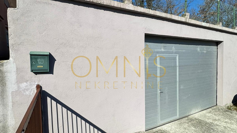 OPPORTUNITY! TWO HOUSES FOR SALE – IDEAL FOR FAMILY OR INVESTMENT
