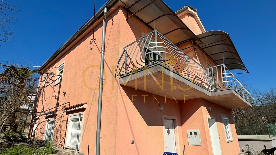 OPPORTUNITY! TWO HOUSES FOR SALE – IDEAL FOR FAMILY OR INVESTMENT