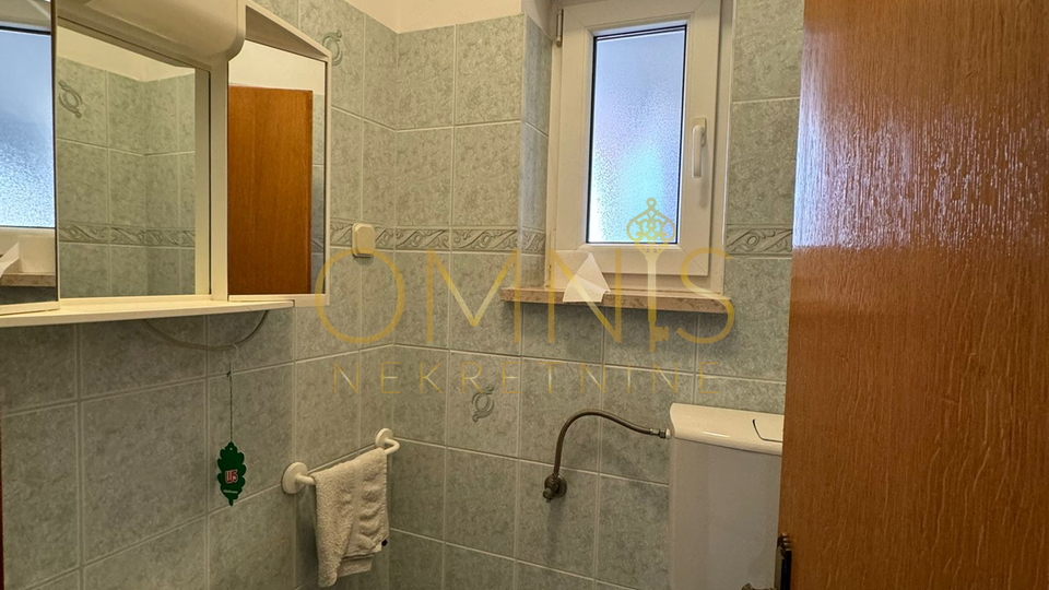 OPPORTUNITY! TWO HOUSES FOR SALE – IDEAL FOR FAMILY OR INVESTMENT