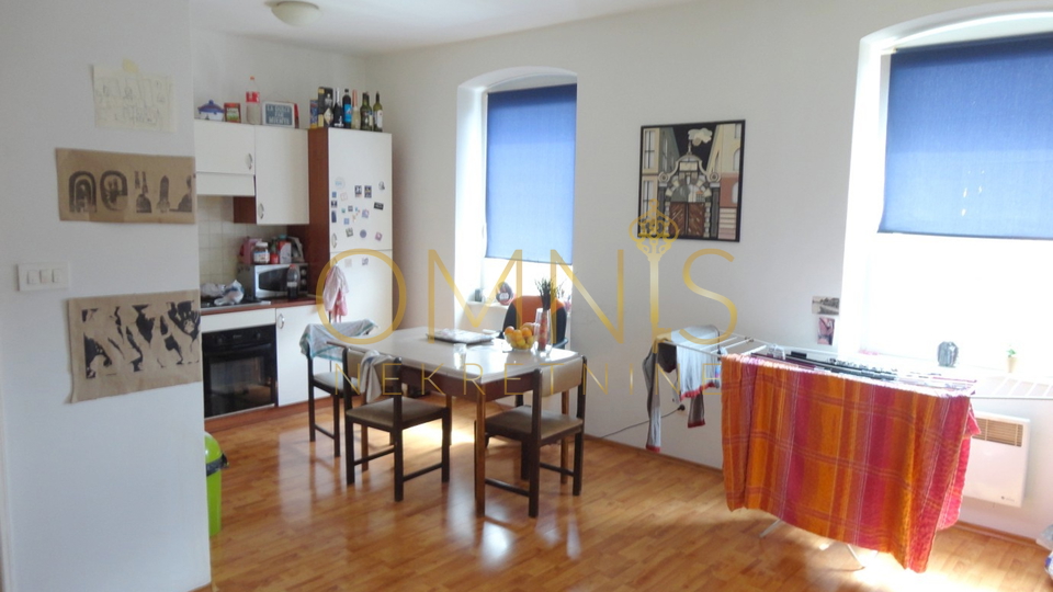 RIJEKA, BRAJDA – SPACIOUS 3-bedroom + living room APARTMENT, 78 m²
